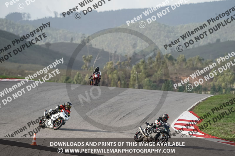 motorbikes;no limits;peter wileman photography;portimao;portugal;trackday digital images